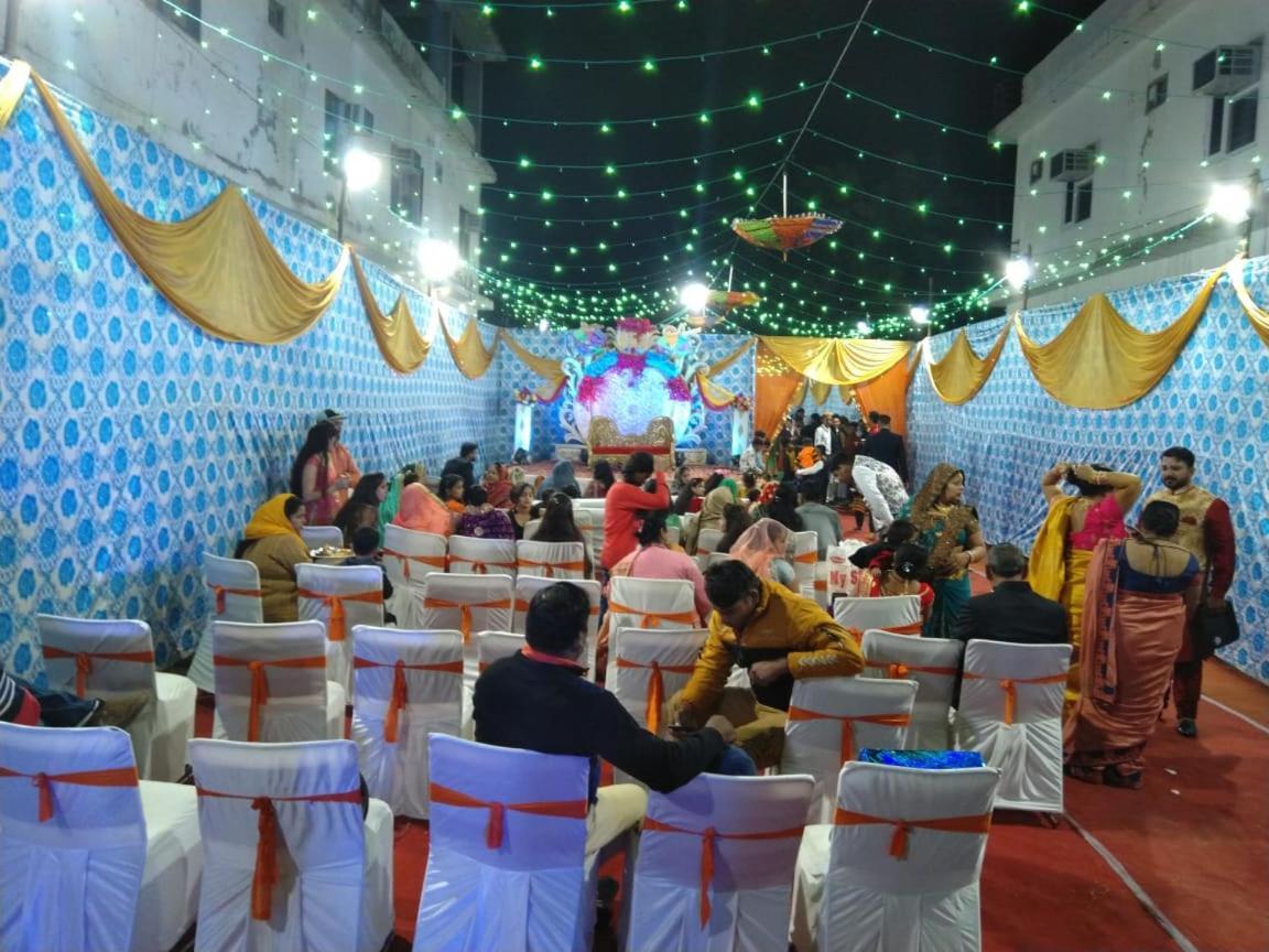 אגרה Taj Classic Agra מראה חיצוני תמונה