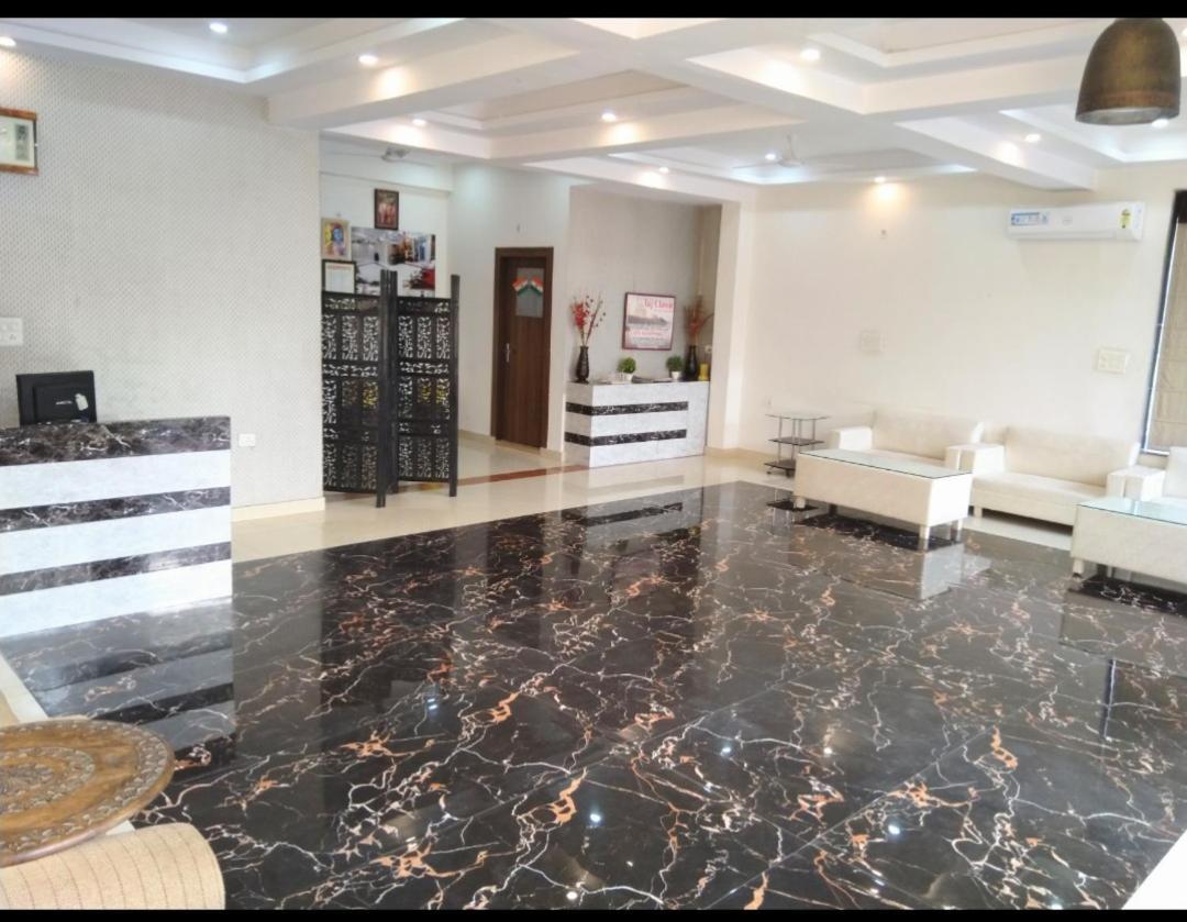 אגרה Taj Classic Agra מראה חיצוני תמונה